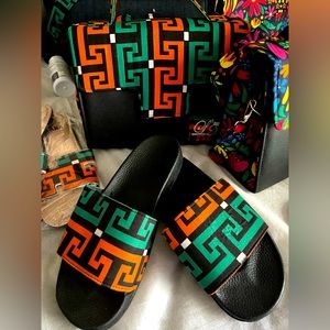 The’Lprd Made Designer 100% handmade African Ankara Handbag Set and accessories